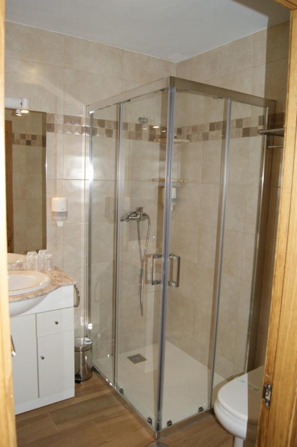 Apartamentos Camin De Pelayo Las Rozas Exterior foto